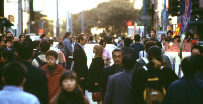 En la película de Sofia Coppola ‘Lost in translation’ (2003), los personajes, dos estadounidenses en Tokio, se sienten solos en una cultura que no es la suya. La expresión ‘lost in translation’ se refiere a los matices que se pierden de un idioma a otro.