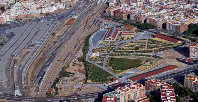 Vista aérea del Parque Central y las línea ferroviarias de València.- VALENCIA PARQUE CENTRAL