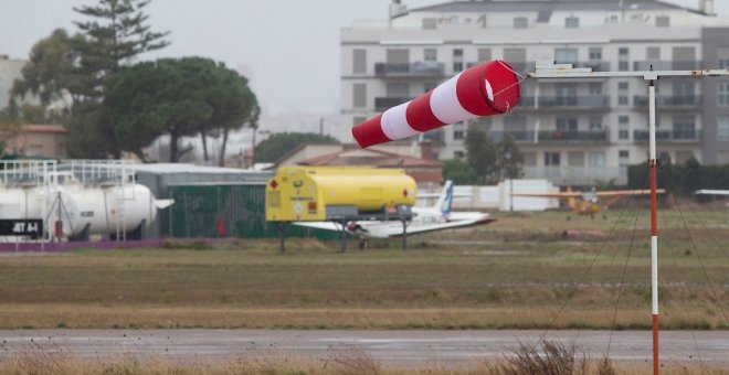 19/01/2020.- Vista general del Aeródromo de Castellón cerrado por el viento por el temporal. / EFE