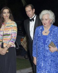 La infanta Pilar, su hijo Bruno y su mujer Bárbara en una Gala contra el Autismo en Monaco