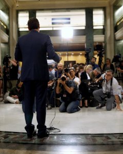 El líder de Ciudadanos, Albert Rivera, durante su comparecencia ante los periodistas tras su reunión con Mariano Rajoy en el Congreso de los Diputados. REUTERS/Susana Vera