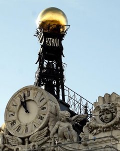 Detalle de la fachada del Banco de España, en Madrid. E.P.