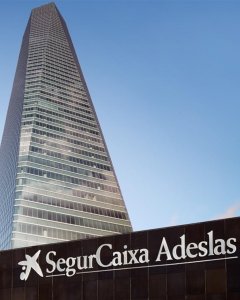 Torre de cristal de SegurCaixa Adeslas. E.P.
