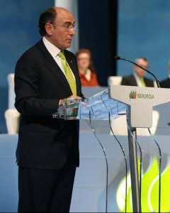 El presidente de Iberdrola, Ignacio Sanchéz Galán, durante su intervención en la Junta General de Accionistas de Iberdrola, en Bilbao. EFE/Luis Tejido