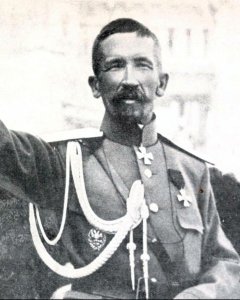 Lavr Kornílov, en una imagen histórica.