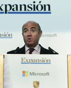El ministro de Economía, Luis de Guindos, durante el encuentro sobre el sector financiero organizado por 'Expansión'. EFE/ Mariscal