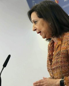 La portavoz del PSOE en el Congreso Margarita Robles, durante la rueda de prensa esta mañana en el Congreso de los Diputados .EFE/Zipi