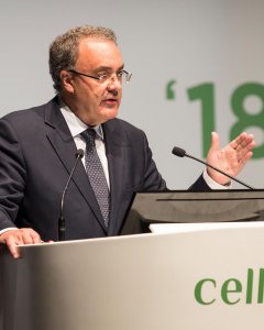 El presidente y consejero delegado de Cellnex, Tobías Martínez, durante su intervención en la junta de accionistas de la compañía.