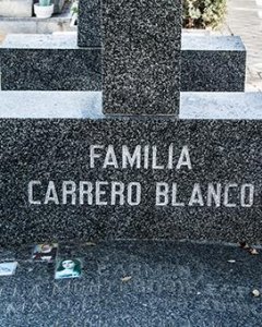 Tumba de Luis Carrero Blanco.- J. GÓMEZ