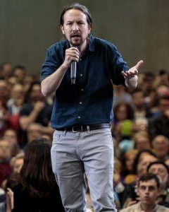 17/04/2019.- El secretario general de Podemos, Pablo Iglesias, en un mitin en Valencia. EFE/ BIEL ALIÑO