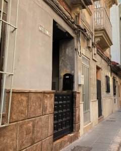 Calle Escalante en València, donde se encontraron las armas.
