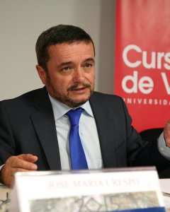 José María Crespo durante su intervención en los Cursos de Verano de la Universidad Complutense.(WEB DE LA UCM)