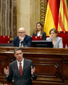 El diputado del PPC, Xavier García Albiol, durante su intervención ante el pleno del Parlament./ EFE