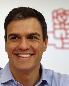 El líder del PSOE, Pedro Sanchez, durante la reunión del Comité Federal. REUTERS/Andrea Comas