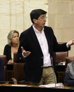 Juan Marín, portavoz del Grupo Ciudadanos, se dirige a la presidenta de la Junta de Andalucía. Parlamento de Andalucía