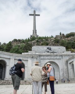 Visitantes en el Valle de los Caídos. / J.GÓMEZ