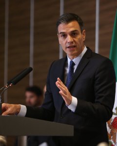 El presidente del Gobierno, Pedro Sánchez, durante el desayuno de trabajo que ha mantenido con empresarios españoles.POOL MONCLOA/Fernando Calvo