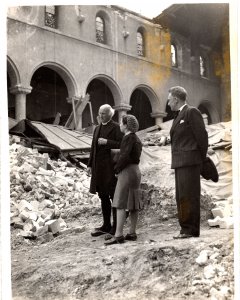 En Londres con el arzobispo de Camterbury y Frances Kaye