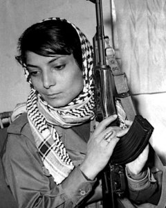la guerrillera palestina Leila Khaled en 1969.-AFP / EDDIE ADAMS