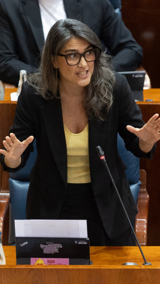 Hace 18 años nacimos con un compromiso: hacer un periodismo útil para la sociedad. Solo podemos continuar con esta labor si contamos con el apoyo de personas como tú.

Únete a la comunidad de Público. 18 años no son nada… cuando nos queda tanto por contar. Periodismo incómodo para tiempos difíciles. http://bit.ly/3VylhmD


Periodismo, investigación y compromiso para construir un mundo más igualitario.
¡Suscríbete ya a nuestro canal!: https://bit.ly/2U8nM0q
Visita: https://www.publico.es
Síguenos en Facebook: https://www.facebook.com/diario.publico/
Síguenos en Twitter: https://twitter.com/publico_es
Síguenos en Instagram: https://www.instagram.com/publico.es
Síguenos en TikTok: https://www.tiktok.com/@publico_es
Síguenos en Bluesky: https://bsky.app/profile/publico.es