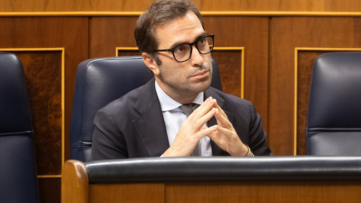 El PP solo ha hecho tres preguntas a Cuerpo en los controles del Congreso  desde enero de 2024 | Público