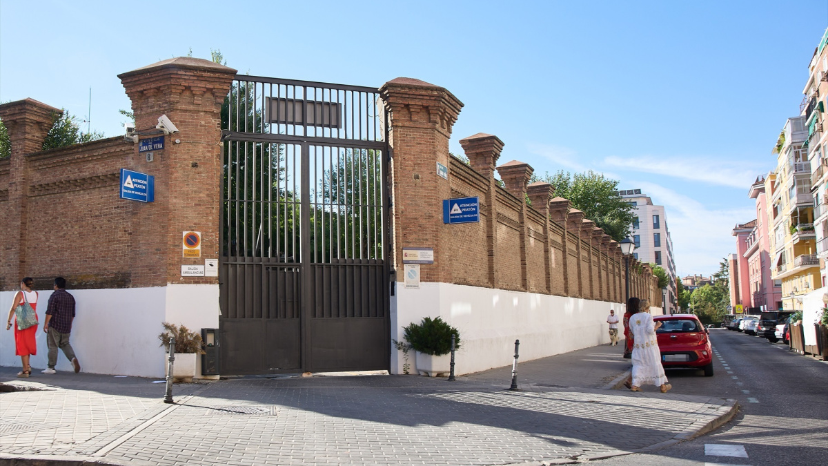 Una operación inmobiliaria sacude Yeserías, símbolo de la memoria y de la reinserción social en Madrid