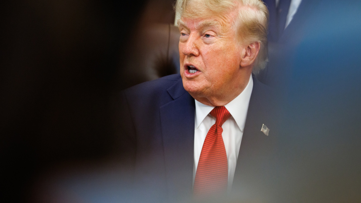 Trump anuncia un acuerdo con Dinamarca para asumir el "control permanente de la seguridad" de Groenlandia