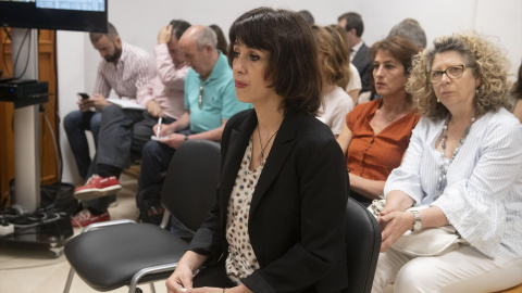 EuropaPress_1644629_granada_juicio_contra_juana_rivas_sustraccion_menores Imagen de archivo del juicio de Juanas Rivas en Granada, el 14 de junio de 2018.