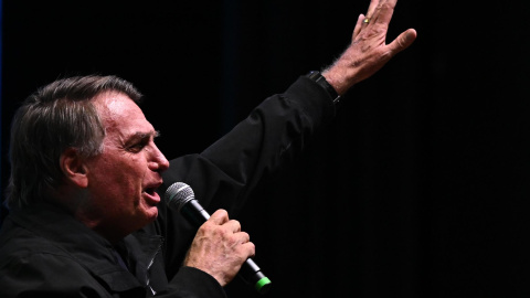 El expresidente de Brasil, Jair Bolsonaro (2019-2022), habla durante un evento del partido Liberal este jueves, en el Centro de Convenciones Ulysses Guimarães, en Brasilia (Brasil)