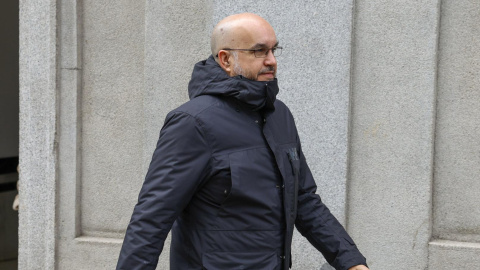 Carlos Moreno, el jefe de gabinete de Hacienda, a su salida de la sede del Tribunal Supremo, a 4 de marzo de 2025.