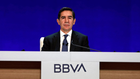 El presidente de BBVA, Carlos Torres Vila, durante junta de accionistas del banco, en el Palacio Euskalduna de Bilbao.