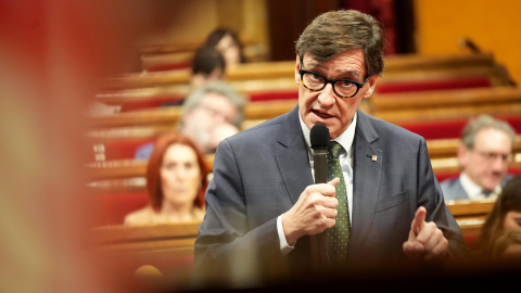 El president Salvador Illa en la sessió de control del Parlament, a 26 de març de 2025. El president Salvador Illa en la sessió de control del Parlament, a 26 de març de 2025.