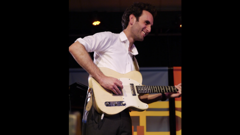 Captura de pantalla 2025-05-03 a las 11.06.55 Julian Lage se presenta en el Festival de Jazz de Monterey 2014.