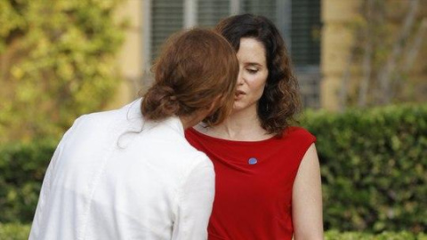 Tensión en el encuentro entre Mónica García e Isabel Díaz Ayuso Tensión en el encuentro entre Mónica García e Isabel Díaz Ayuso