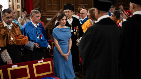 La presidenta de la Comunidad de Madrid, Isabel Díaz Ayuso, participa en el solemne acto de apertura del curso académico 2025/26 de las universidades madrileñas, en el Rectorado de la Universidad de Alcalá, a 19 de septiembre de 2025, en Alcalá de Henares La presidenta de la Comunidad de Madrid, Isabel Díaz Ayuso, participa en el solemne acto de apertura del curso académico 2025/26 de las universidades madrileñas, en el Rectorado de la Universidad de Alcalá, a 19 de septiembre de 2025, en Alcalá de Henares.