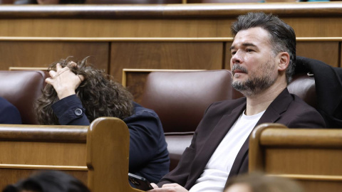 Imagen de archivo del portavoz de ERC Gabriel Rufián durante un pleno que el Congreso.