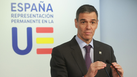 El presidente del Gobierno, Pedro Sánchez, interviene ante la prensa tras la cumbre de la UE.