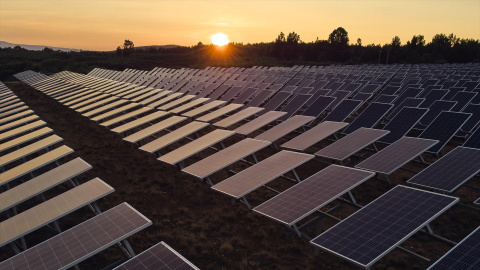 energia_solar El parque solar de Vilardevós (Ourense) en una imagen de archivo.