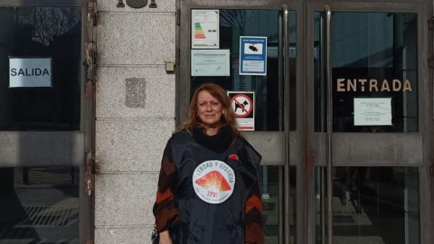 Maite Rodríguez, hija de Petra Gadea, una de las víctimas del 'caso residencias', en el Juzgado de Primera Instancia e Instrucción número 3 de Getafe, a 12 de marzo de 2026.