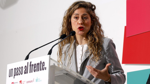 La coordinadora de Sumar, Lara Hernández, durante una rueda de prensa del espacio de Sumar. La coordinadora de Sumar, Lara Hernández, durante una rueda de prensa del espacio de Sumar.