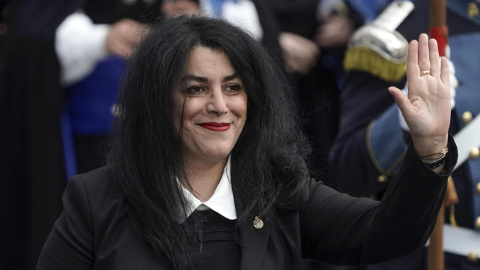 La artista francoiraní Marjane Satrap a su llegada a la ceremonia de entrega de los  Premios Princesa de Asturias.