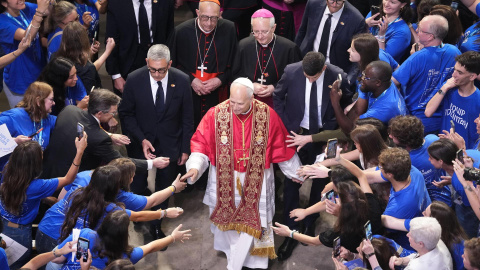 papa León XIV El papa León XIV en la Catedral de la Santa Cruz y Santa Eulalia en Barcelona, este martes.