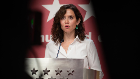 La presidenta de la Comunidad de Madrid, Isabel Díaz Ayuso, durante una reunión extraordinaria del Consejo de Gobierno de la Comunidad de Madrid. La presidenta de la Comunidad de Madrid, Isabel Díaz Ayuso, durante una reunión extraordinaria del Consejo de Gobierno de la Comunidad de Madrid.
