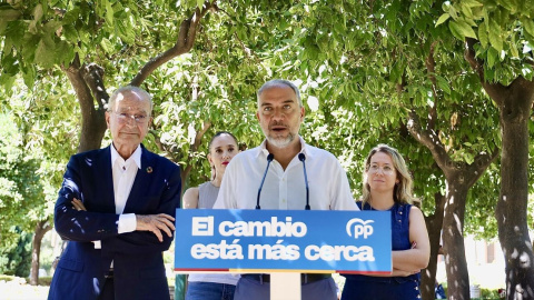 El vicesecretario de Política Autonómica, Municipal y Análisis Electoral del PP, Elías Bendodo. El vicesecretario de Política Autonómica, Municipal y Análisis Electoral del PP, Elías Bendodo.