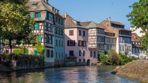 Estrasburgo es una ciudad fascinante, en la que el legado germano y el francés se dan la mano en torno a sus canales.