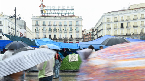 Puerta del Sol Decenas de personas continúan acampados por la situación de la vivienda, en la Puerta del Sol.