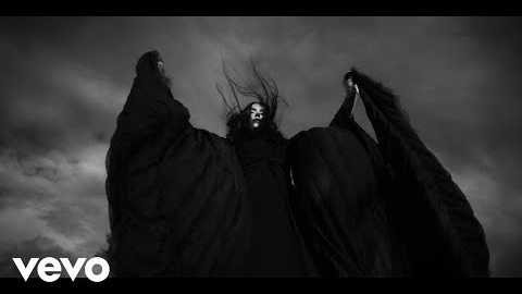 Chelsea Wolfe - Whispers In The Echo Chamber (Official Music Video) Chelsea Wolfe - Whispers In The Echo Chamber (Official Music Video)