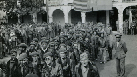 La despedida de las Brigadas Internacionales en l’Espluga de Francolí (Tarragona). GENERALITAT/HENRY BUCKLEY La despedida de las Brigadas Internacionales en l’Espluga de Francolí (Tarragona). GENERALITAT/HENRY BUCKLEY