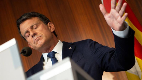 El ex primer ministro francés Manuel Valls y concejal del ayuntamiento de Barcelona, durante una rueda de prensa. EFE/ Enric Fontcuberta El ex primer ministro francés Manuel Valls y concejal del ayuntamiento de Barcelona, durante una rueda de prensa. EFE/ Enric Fontcuberta
