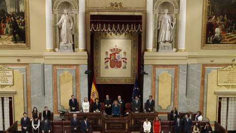 La esa del Congreso de la XII Legislatura, con su presidenta Meritxell Batet, e la sesión constitutiva de las nuevas Cortes Generales. EFE/Javier Lizón La esa del Congreso de la XII Legislatura, con su presidenta Meritxell Batet, e la sesión constitutiva de las nuevas Cortes Generales. EFE/Javier Lizón